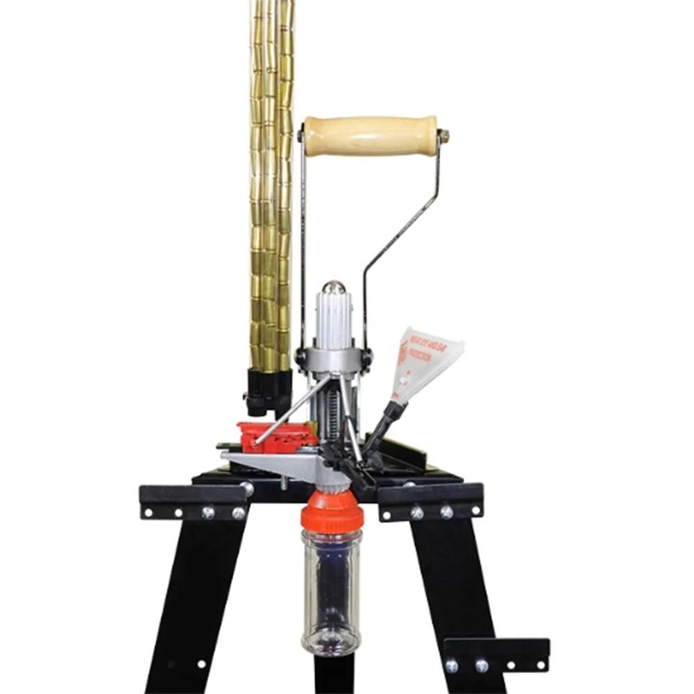 Lee Deluxe APP Automatic Processing Press Kit (stand shown not included) 1 Lee Deluxe APP Automatic Processing Press Kit (stand shown not included)